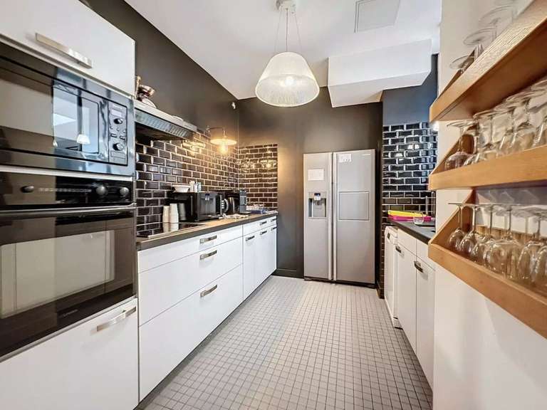 Appartement Paris 10e - 4 chambres - 345m²