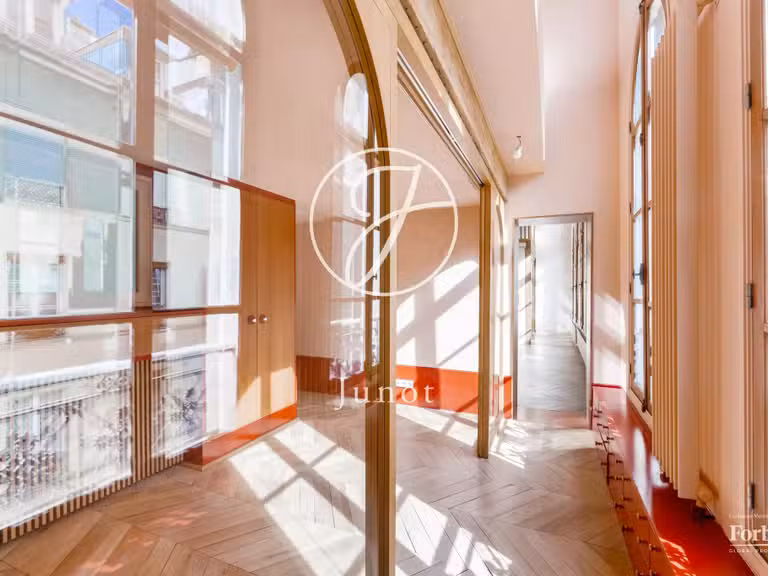 Appartement Paris 10e - 3 chambres - 118m²