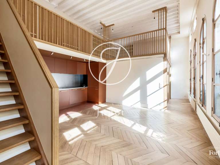 Appartement Paris 10e - 3 chambres - 118m²