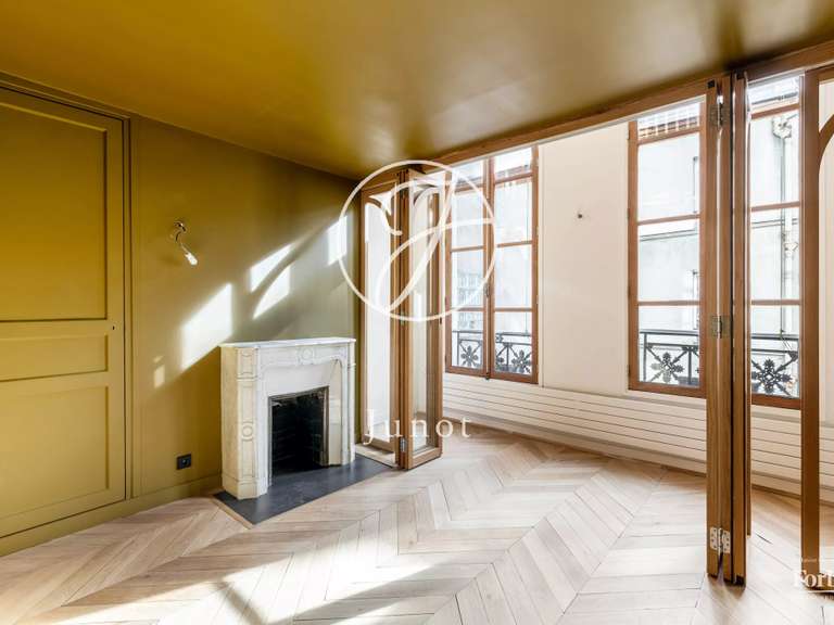 Appartement Paris 10e - 3 chambres - 118m²