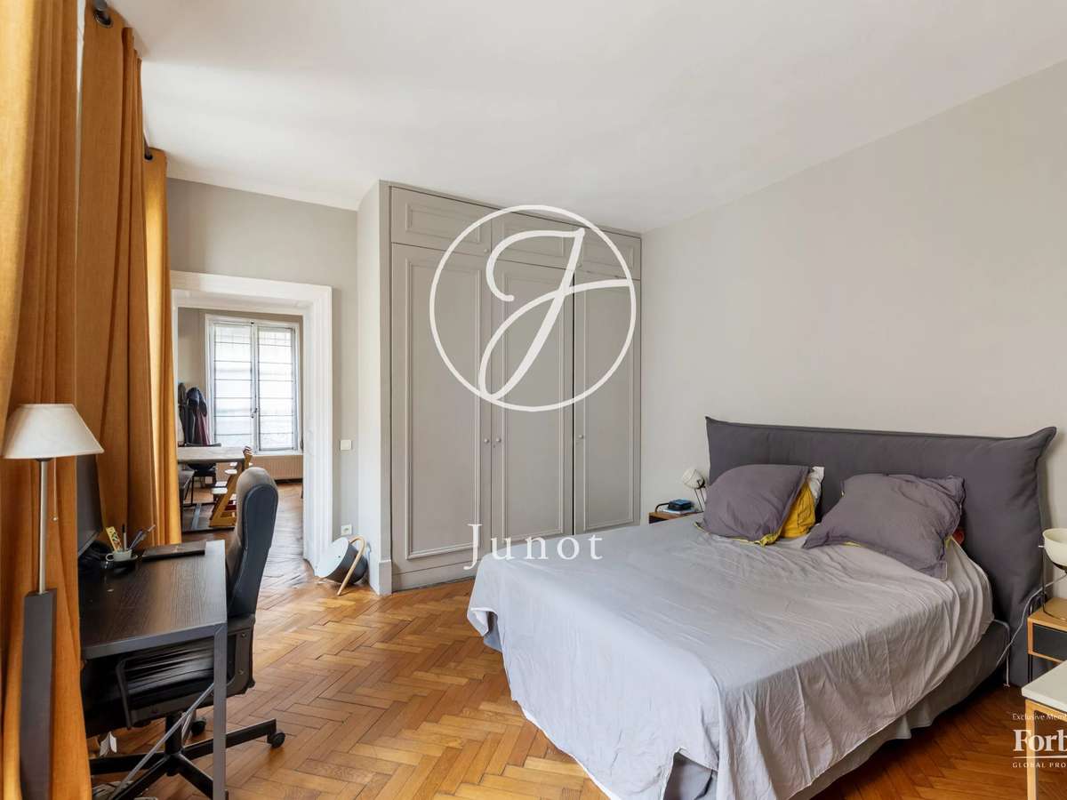 Appartement Paris 10e
