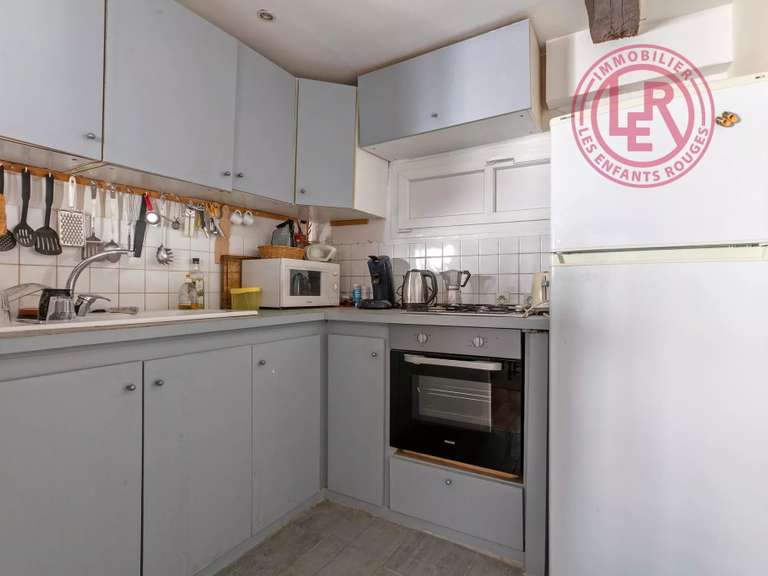Appartement Paris 10e - 1 chambre - 96m²