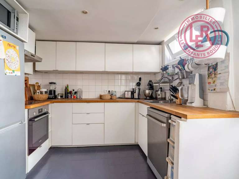 Appartement Paris 10e - 2 chambres - 87m²