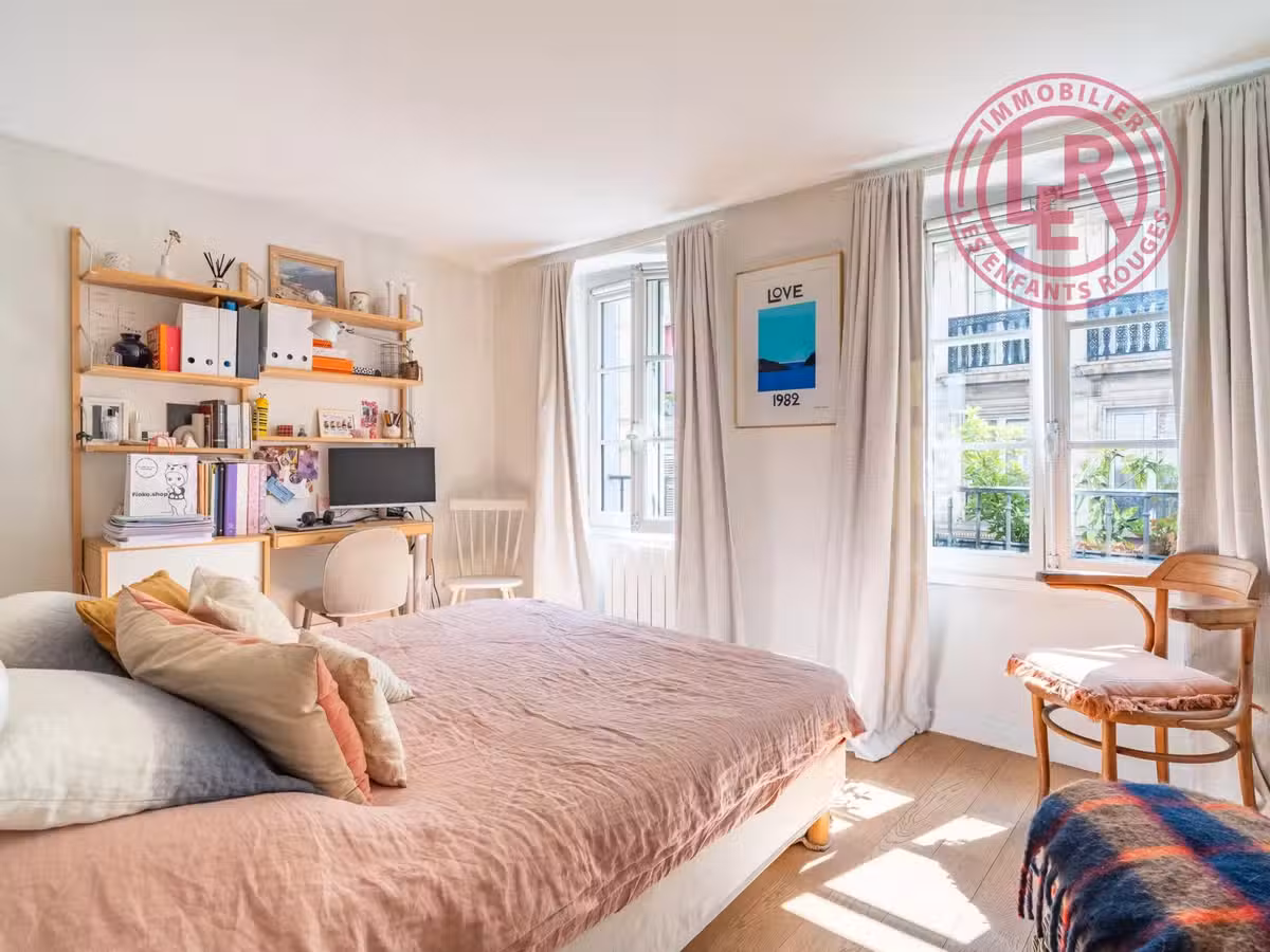 Apartment Paris 10e