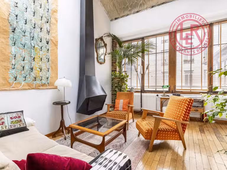 Appartement Paris 10e - 2 chambres - 92m²