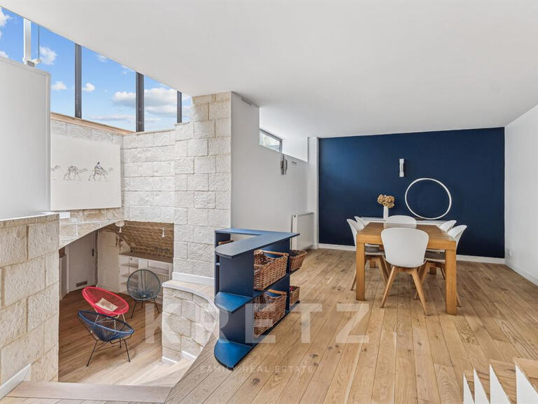 House Paris 10e - 4 bedrooms - 226m²