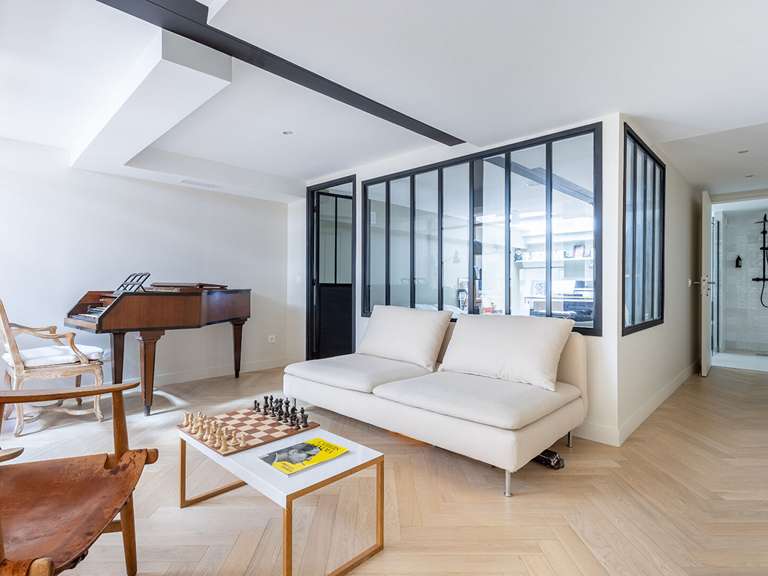 House Paris 10e - 4 bedrooms - 220m²