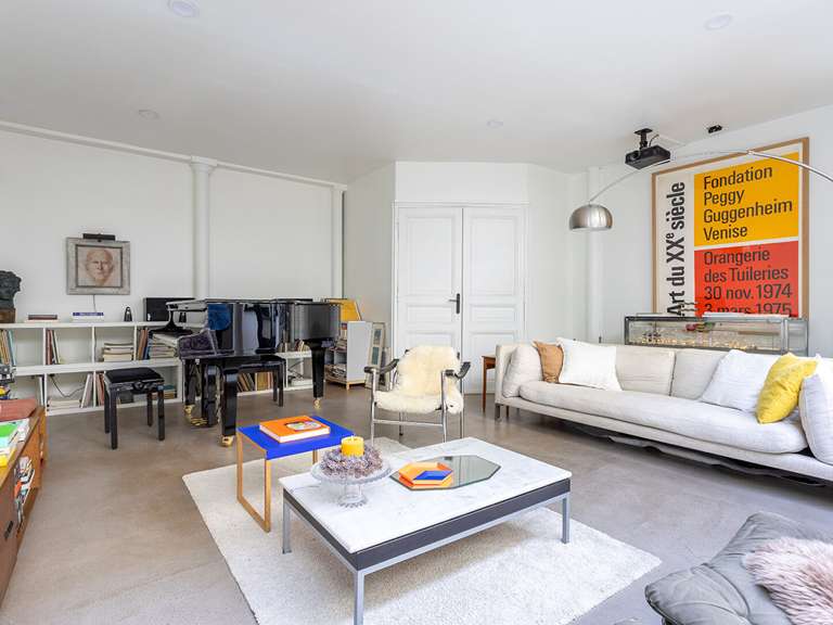 House Paris 10e - 4 bedrooms - 220m²