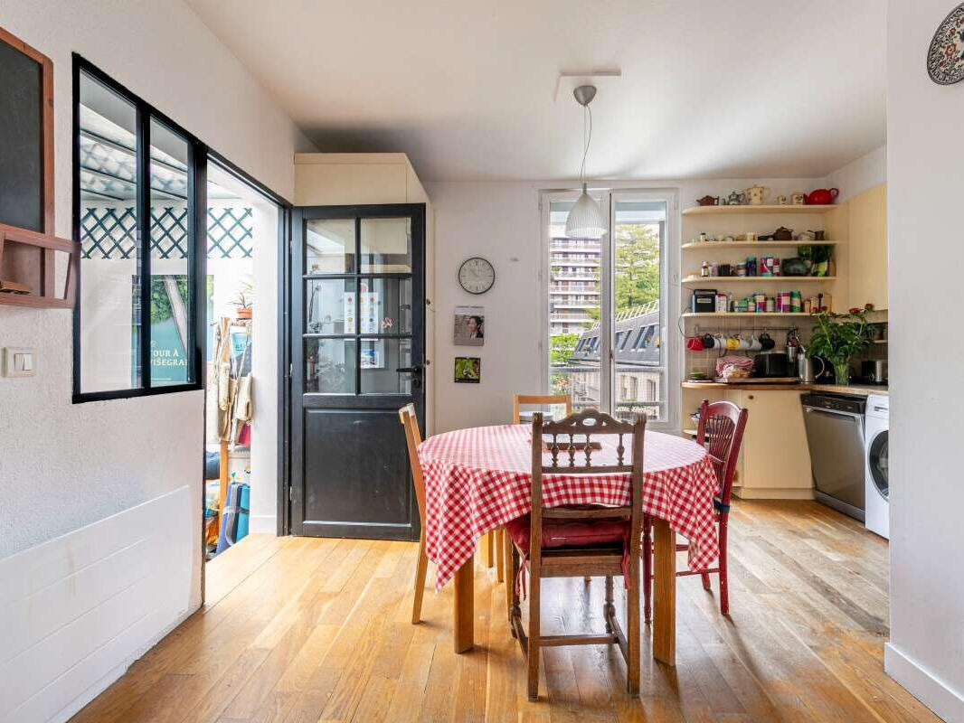 Apartment Paris 11e