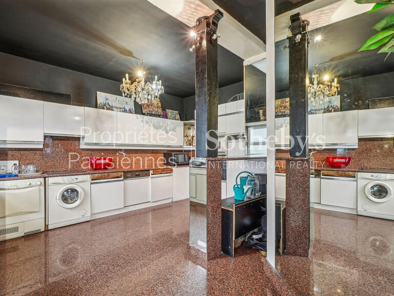Apartment Paris 11e - 254m²