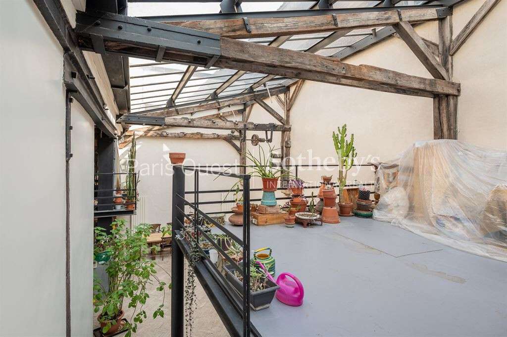 Apartment Paris 11e