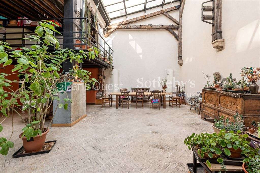 Apartment Paris 11e