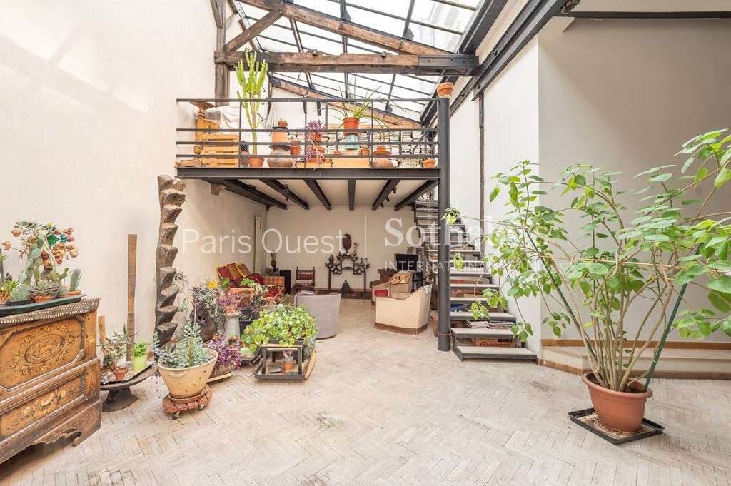 Apartment Paris 11e