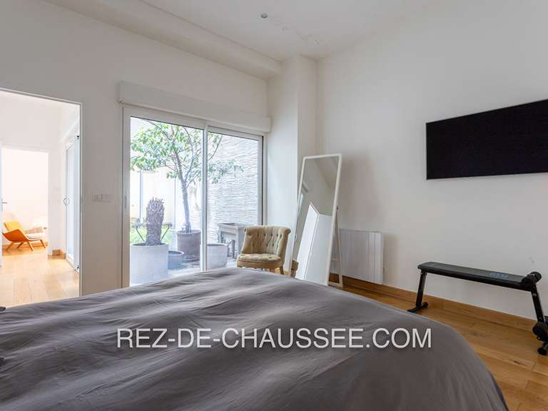 Appartement Paris 11e - 2 chambres - 112m²