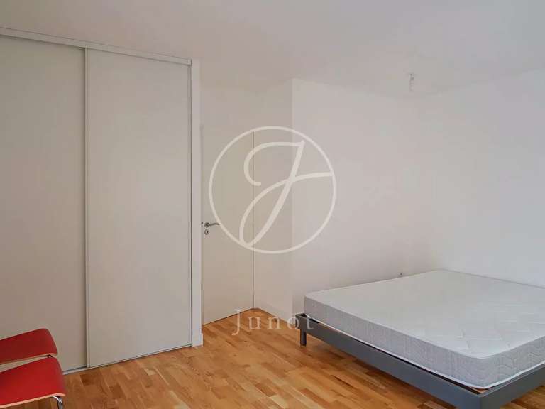 Appartement Paris 11e - 3 chambres - 90m²