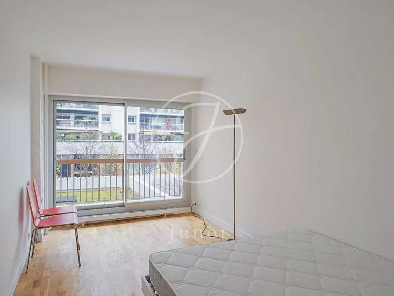 Appartement Paris 11e - 3 chambres - 90m²