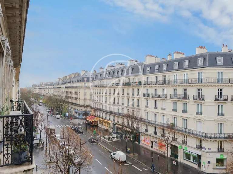 Appartement Paris 11e - 4 chambres - 123m²