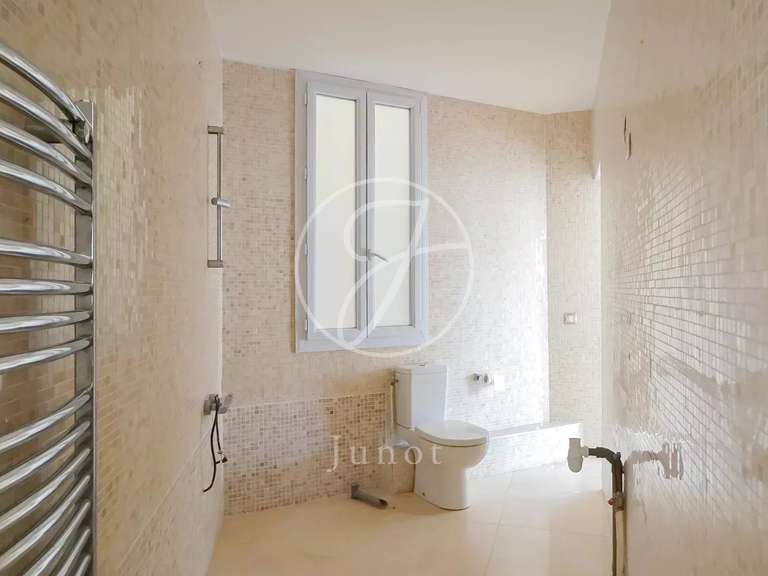 Appartement Paris 11e - 4 chambres - 123m²