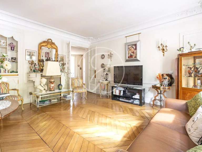 Appartement Paris 11e - 2 chambres - 119m²