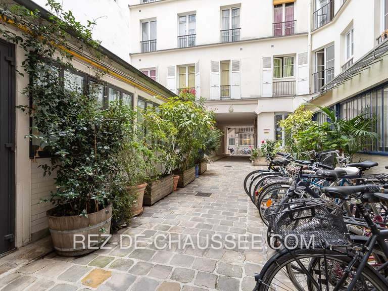 Appartement Paris 11e - 3 chambres - 196m²