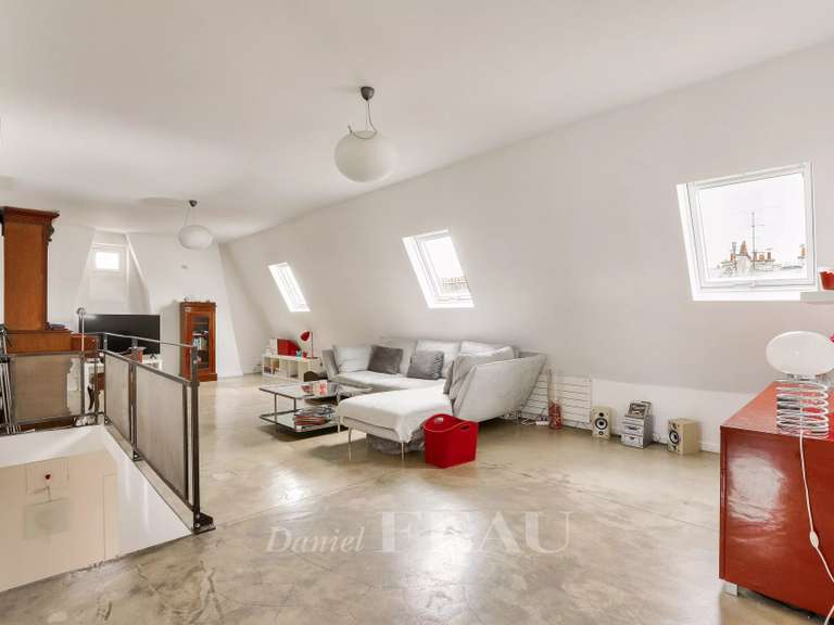 Appartement Paris 11e - 2 chambres - 132m²