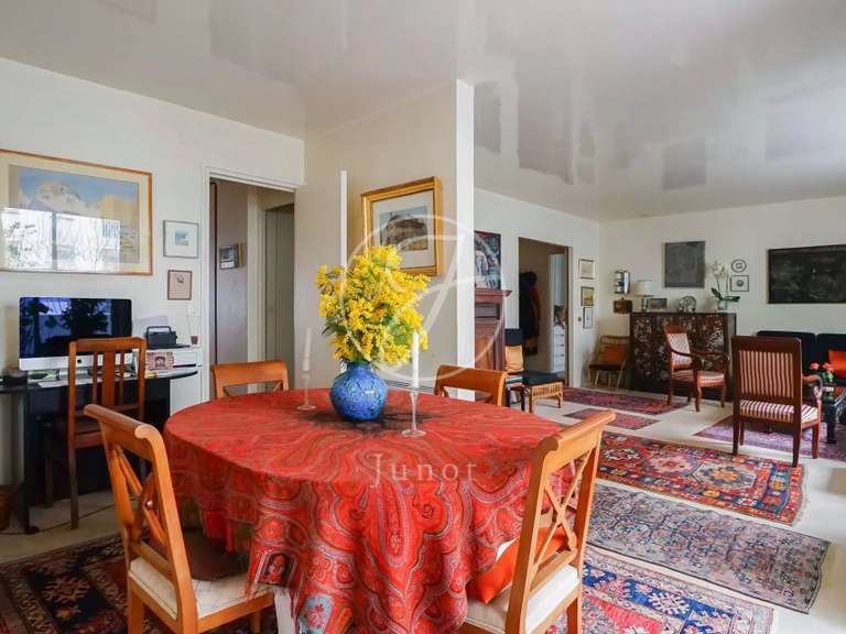 Appartement Paris 11e - 3 chambres - 150m²