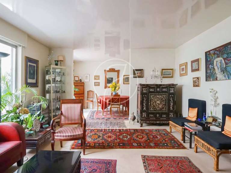 Appartement Paris 11e - 3 chambres - 150m²