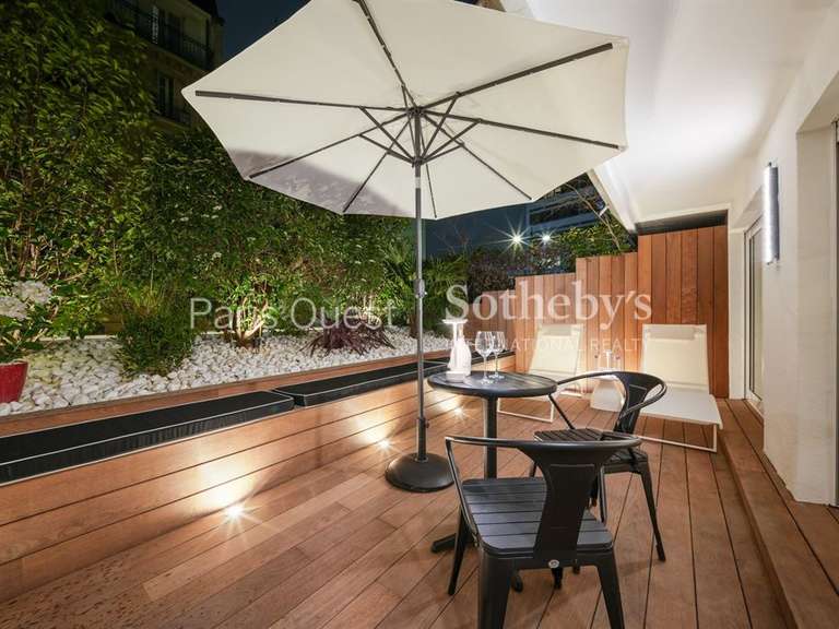 Appartement Paris 11e - 2 chambres - 65m²