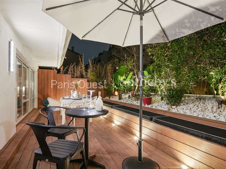 Appartement Paris 11e - 2 chambres - 65m²