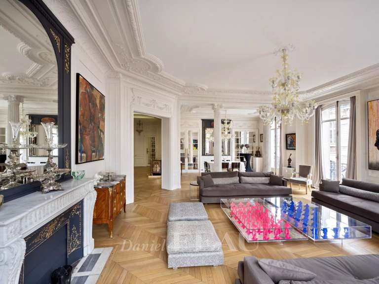 Appartement Paris 11e - 4 chambres - 227m²