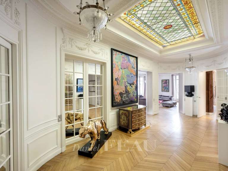 Appartement Paris 11e - 4 chambres - 227m²