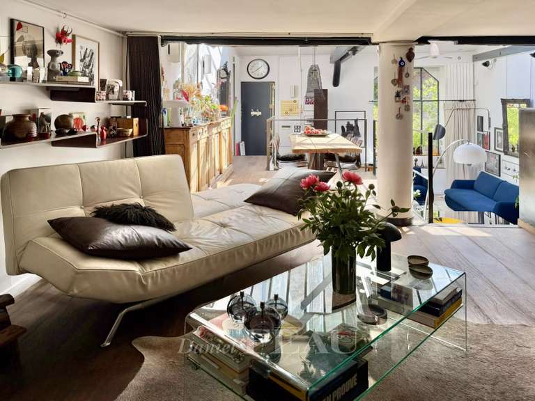 Apartment Paris 11e - 1 bedroom - 103m²