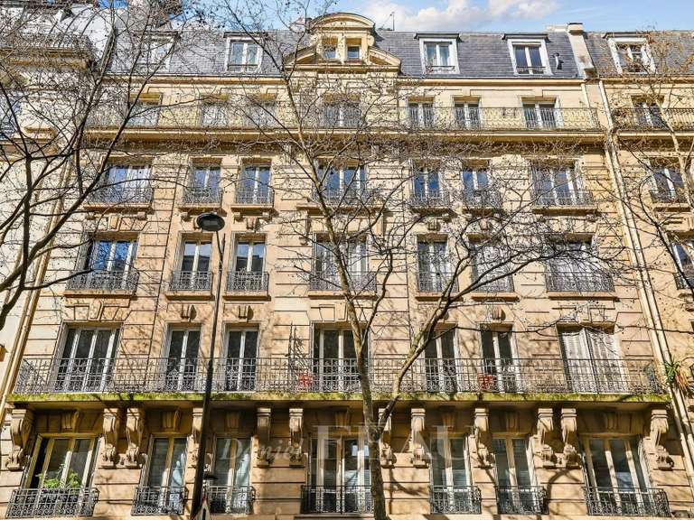Appartement Paris 11e - 3 chambres - 80m²