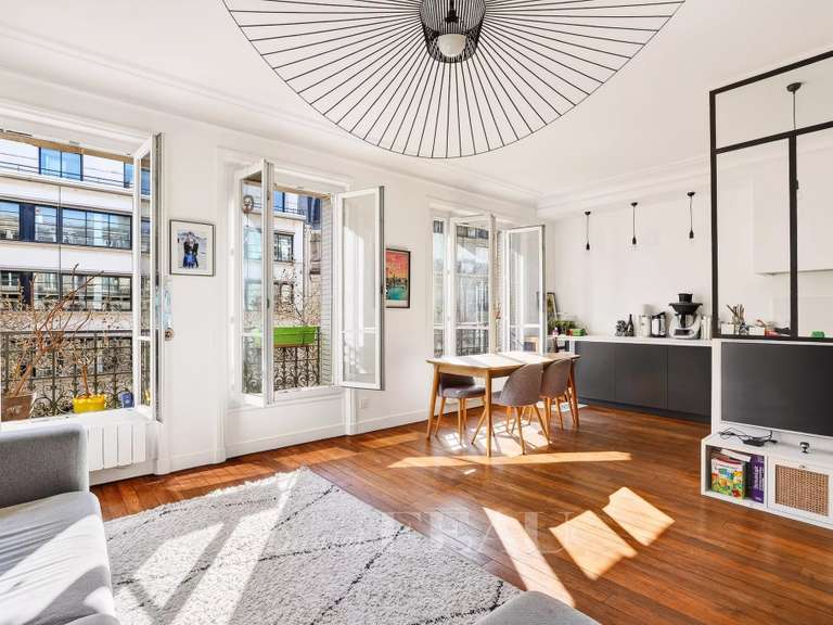 Apartment Paris 11e - 3 bedrooms - 80m²