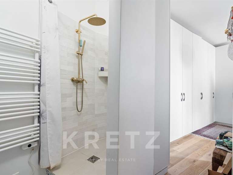 Appartement Paris 11e - 3 chambres - 120m²