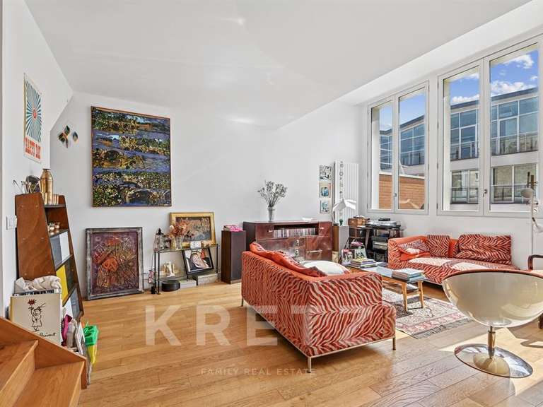 Appartement Paris 11e - 4 chambres - 155m²