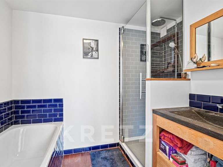 Appartement Paris 11e - 4 chambres - 155m²