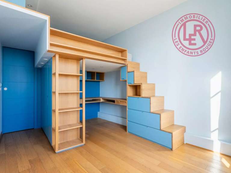 Appartement Paris 11e - 3 chambres - 125m²