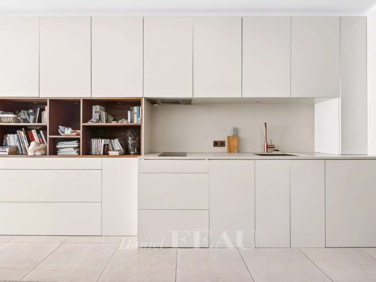 Apartment Paris 11e