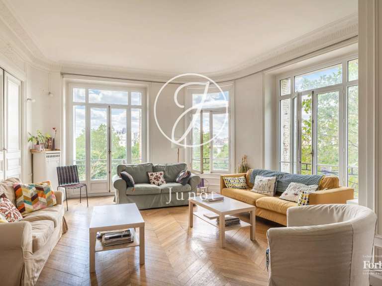 Appartement Paris 11e - 4 chambres - 158m²
