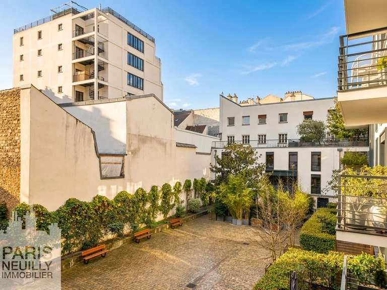 Appartement Paris 11e - 2 chambres - 66m²