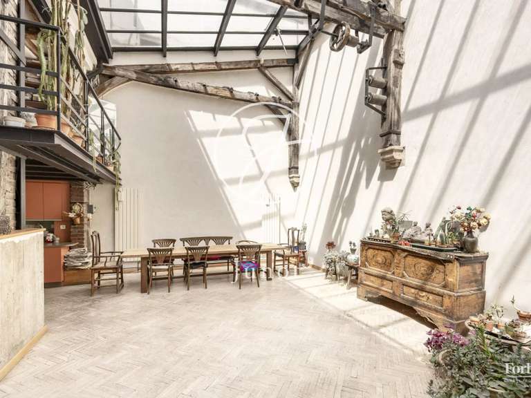 Appartement Paris 11e - 2 chambres - 193m²