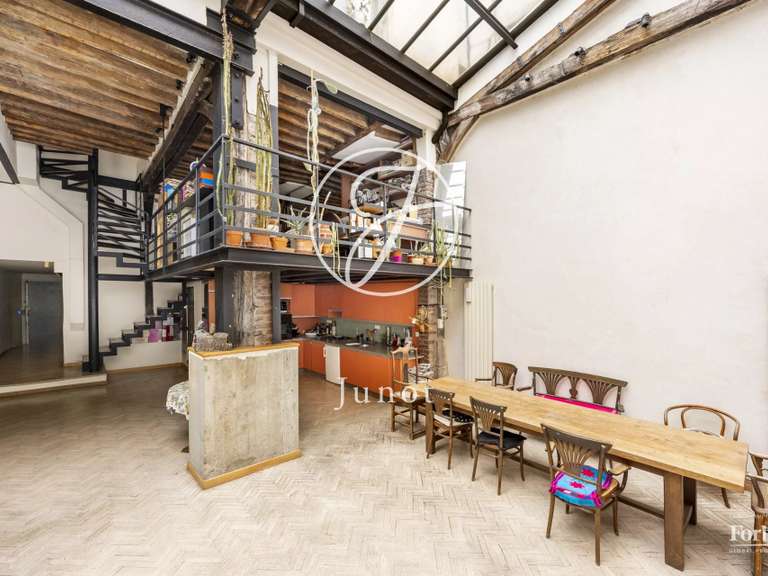 Appartement Paris 11e - 2 chambres - 193m²