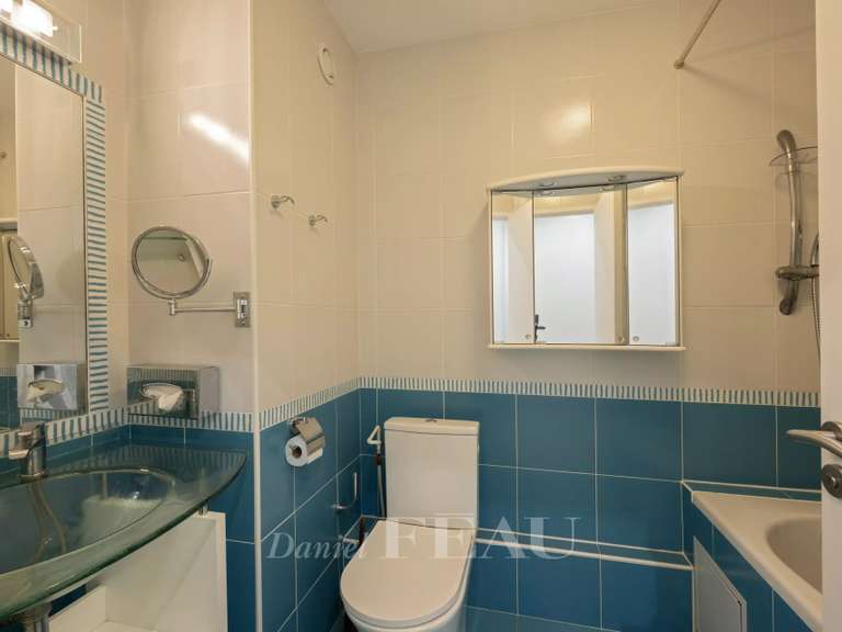 Appartement Paris 11e - 3 chambres - 106m²