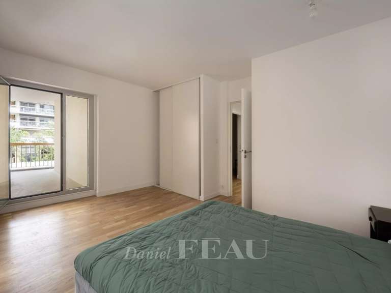Appartement Paris 11e - 3 chambres - 106m²