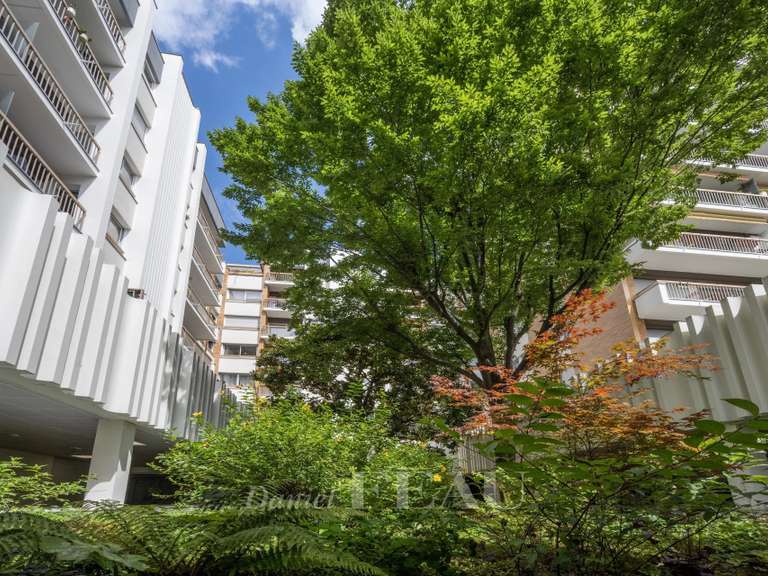 Appartement Paris 11e - 3 chambres - 106m²