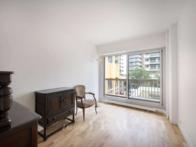 Appartement Paris 11e - 3 chambres - 106m²
