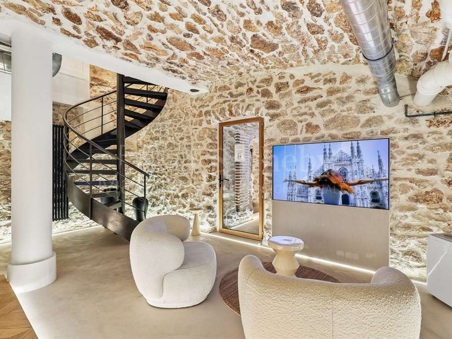 Apartment Paris 11e