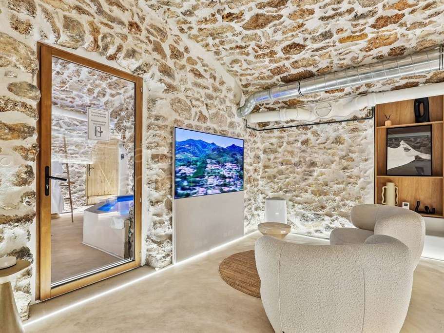Apartment Paris 11e