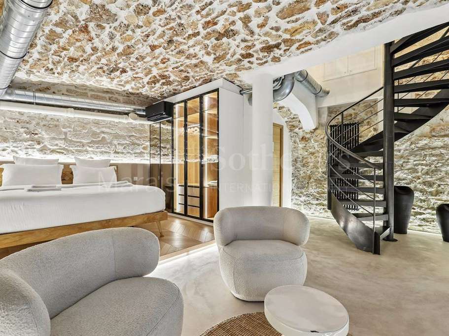Apartment Paris 11e
